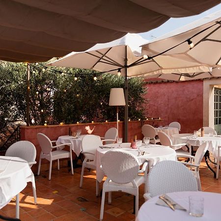 Le Square Otel Astaffort Dış mekan fotoğraf