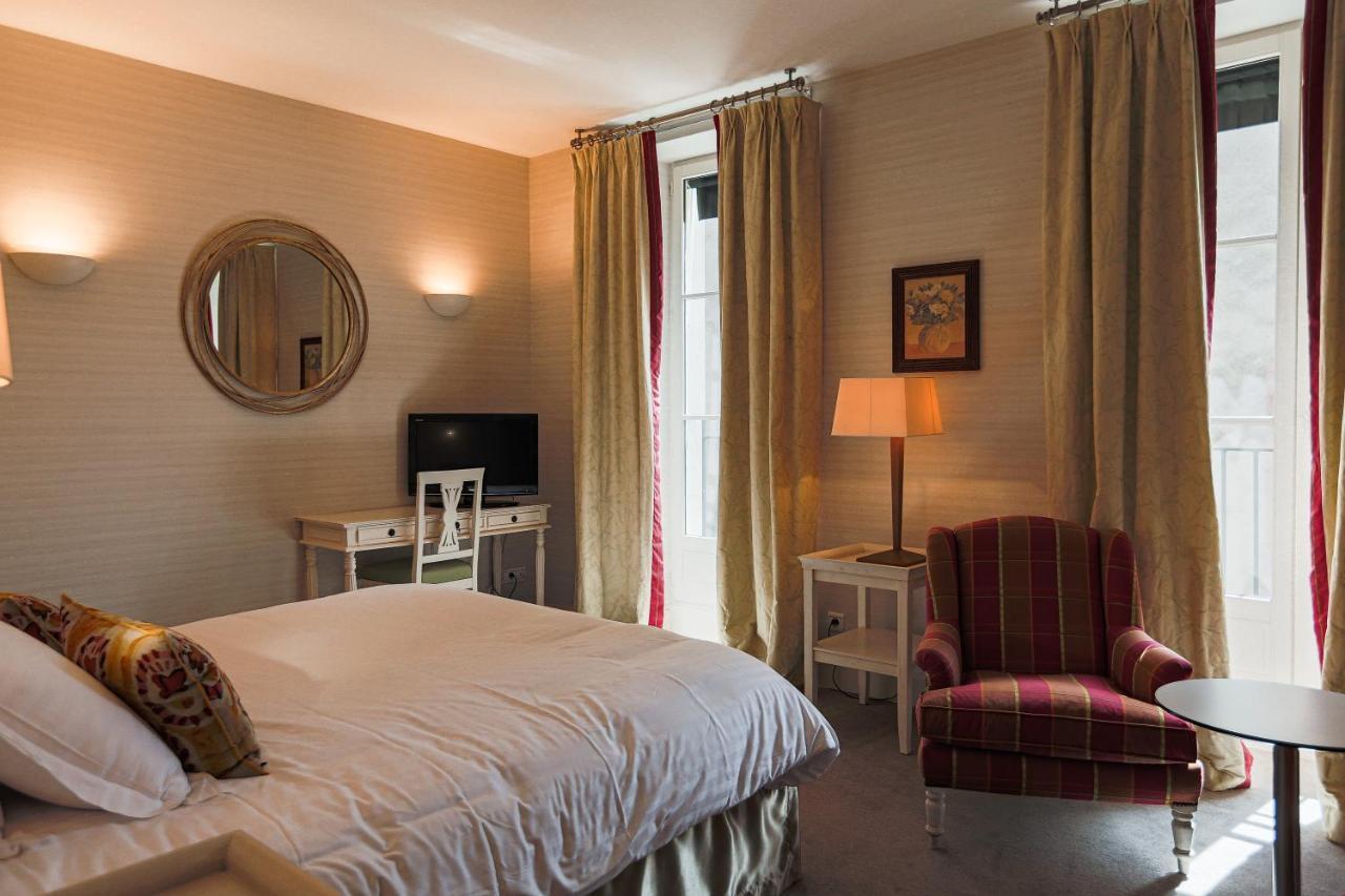 Le Square Otel Astaffort Dış mekan fotoğraf