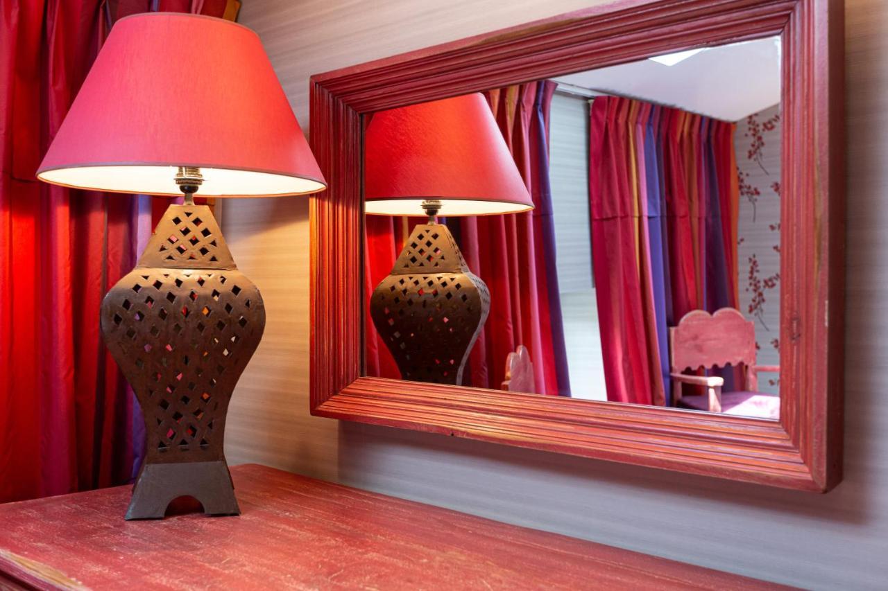 Le Square Otel Astaffort Dış mekan fotoğraf