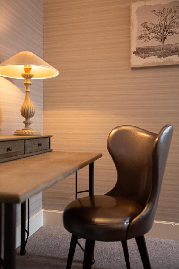 Le Square Otel Astaffort Dış mekan fotoğraf